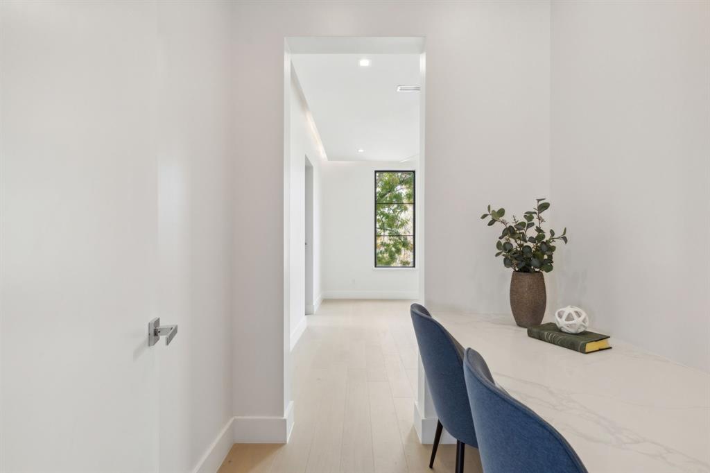 Rector Place - Residential