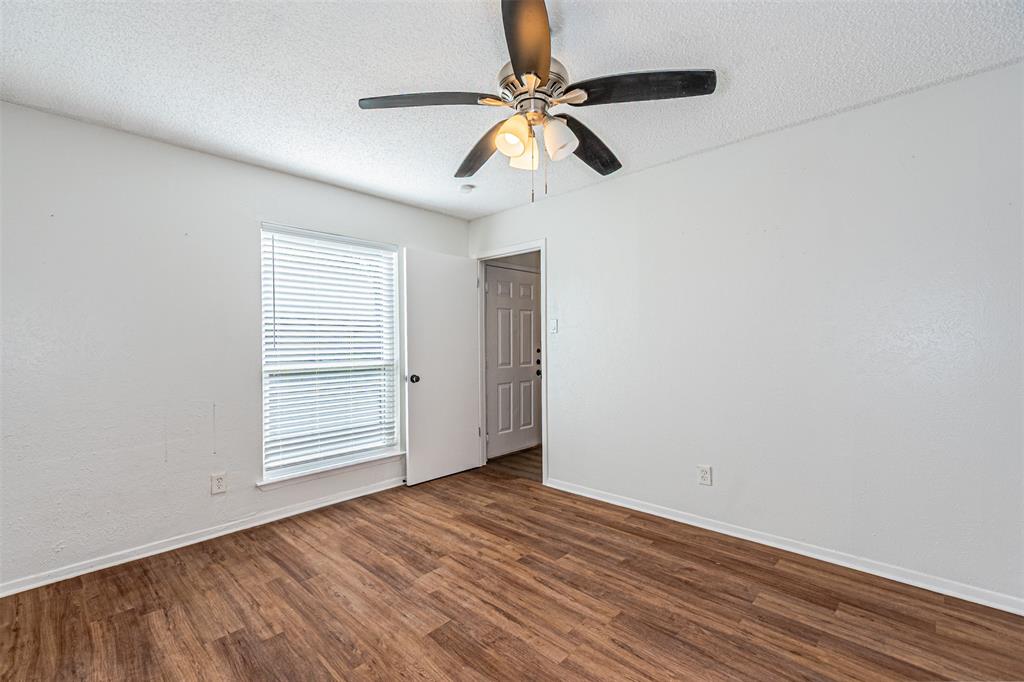 Country Creek Condo - Residential