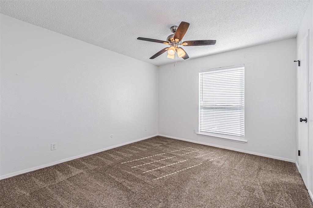 Country Creek Condo - Residential