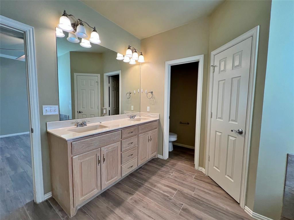 Lone Star Ranch - Residential Lease