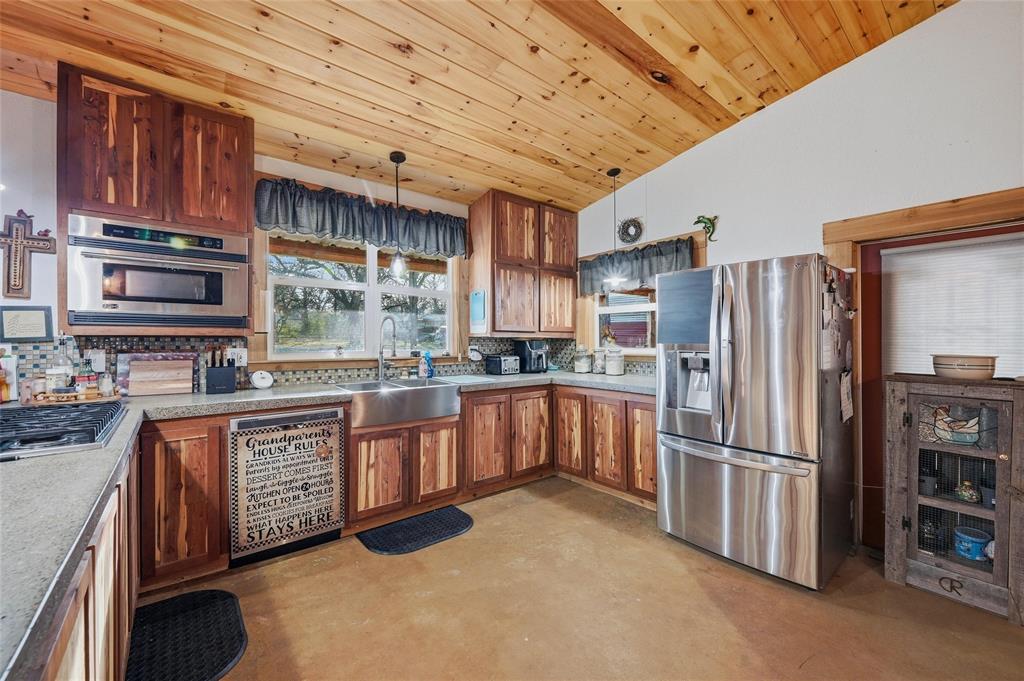 Sherwood Shores - Residential