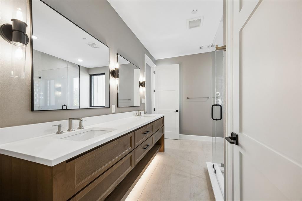 McKinney Outlots - Commercial Sale