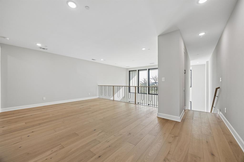 McKinney Outlots - Commercial Sale