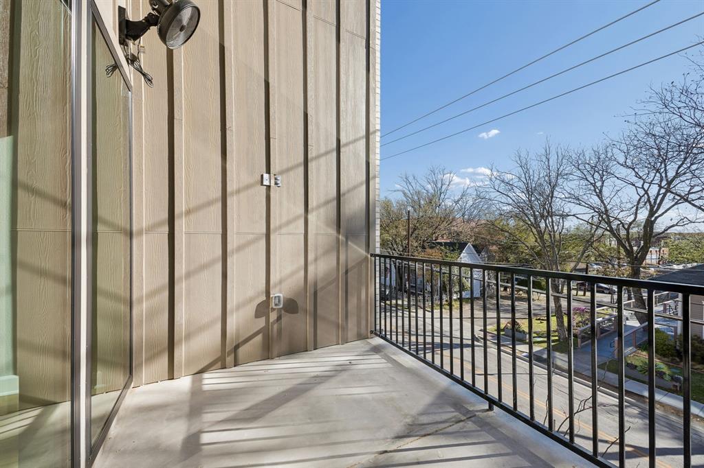 McKinney Outlots - Commercial Sale