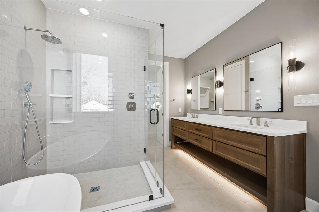 McKinney Outlots - Commercial Sale