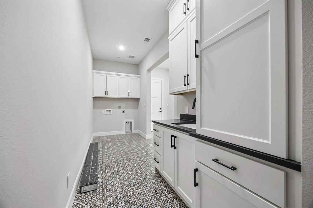 McKinney Outlots - Commercial Sale