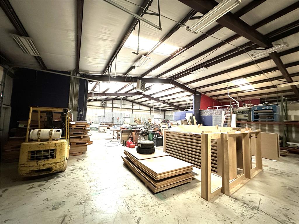 Regency Bus Park - Ph 2 - Commercial Sale