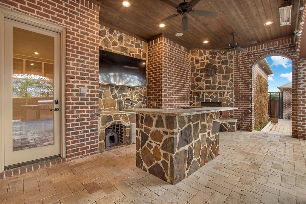 University Hills West - Residential