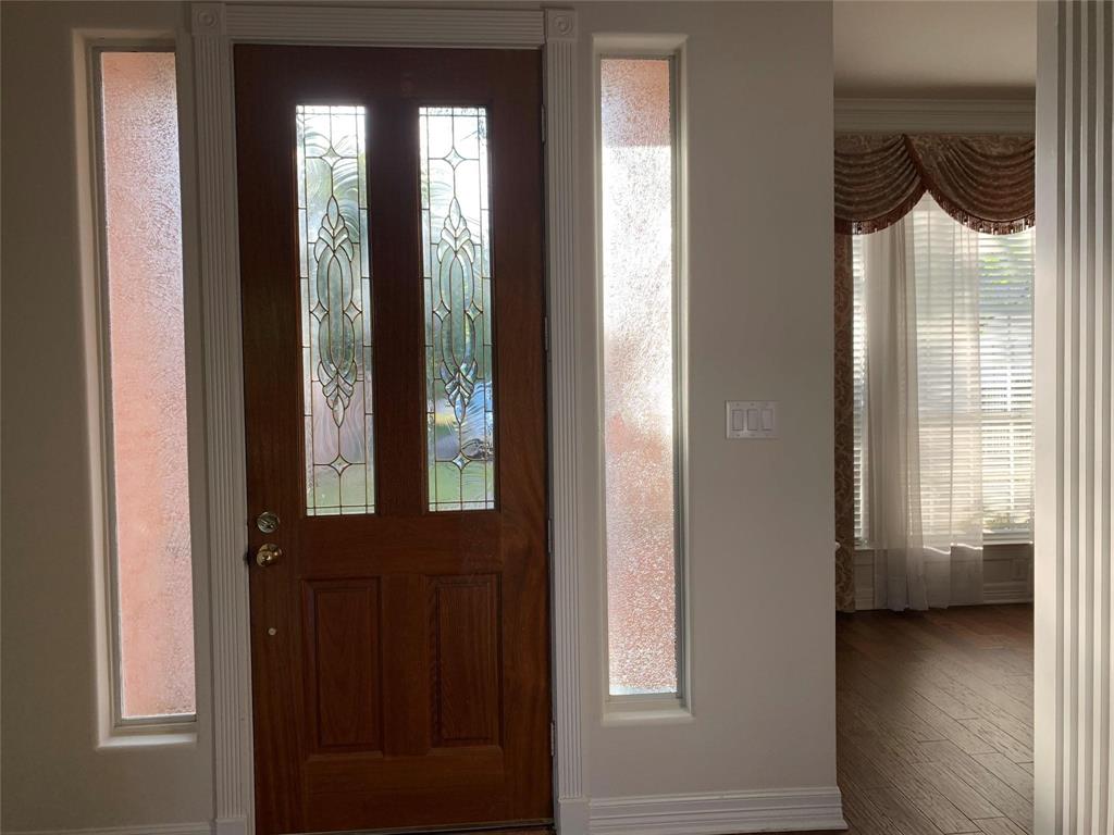 Old Preston Place 01 - Residential Lease