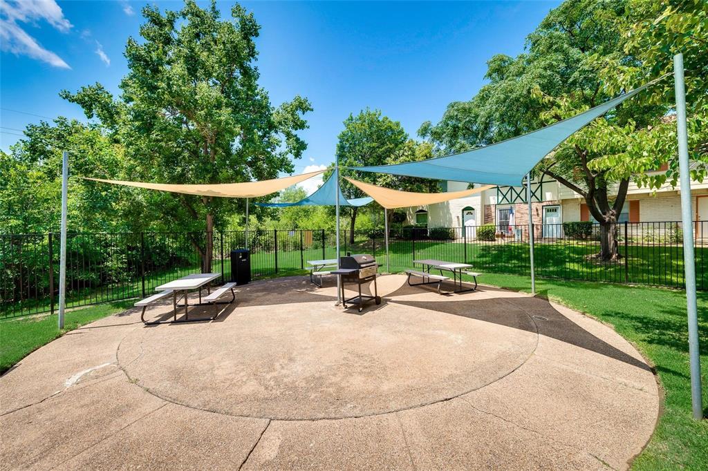 Mountain Creek Twnhs - Residential