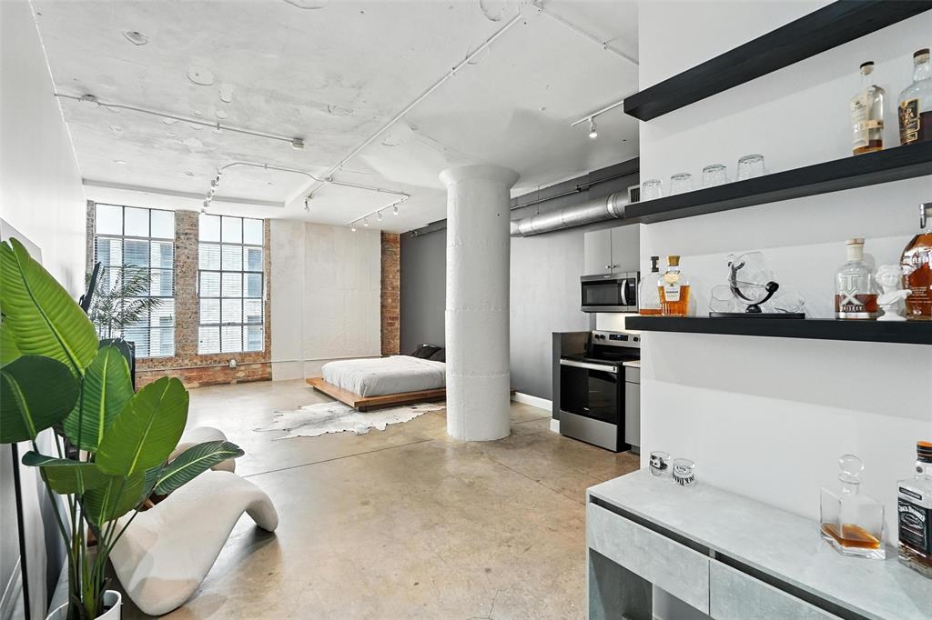 Soco Urban Loft Condo - Residential
