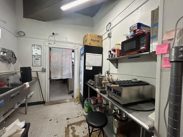 Shannon T J - Commercial Sale
