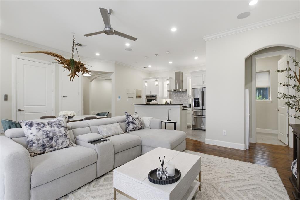 Lexington Place - Residential