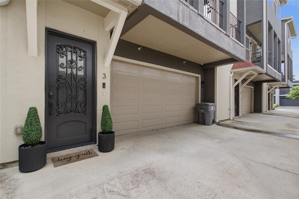 Lexington Place - Residential