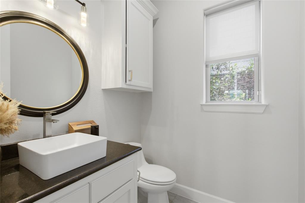 Lexington Place - Residential
