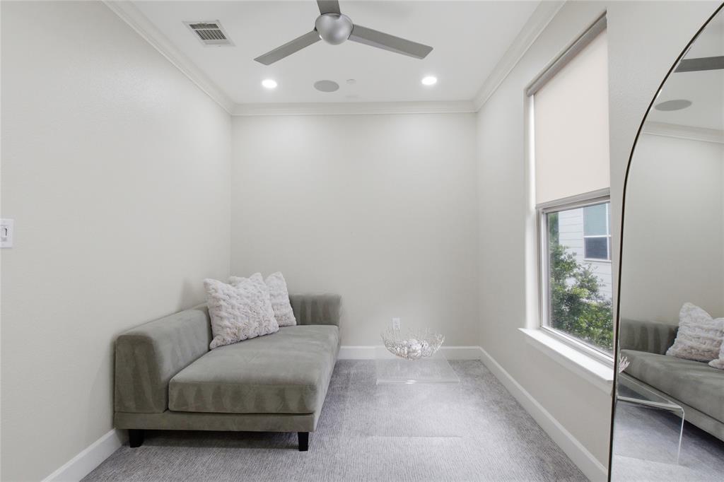 Lexington Place - Residential