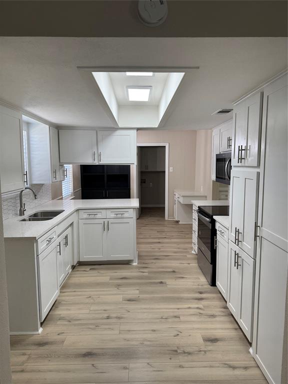 Thompson C W Add - Residential
