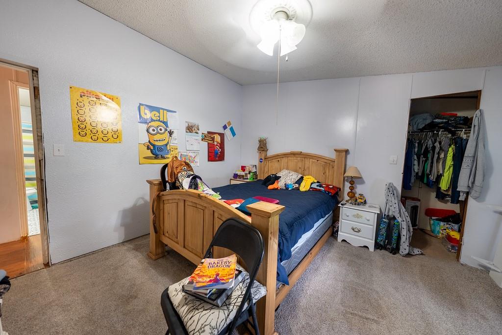 A0991 PERRY J H; & MH - Residential