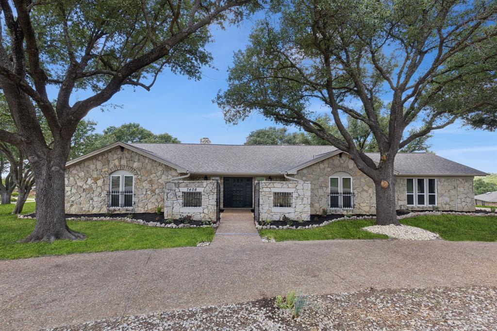 Lake Country Estates Add - Residential