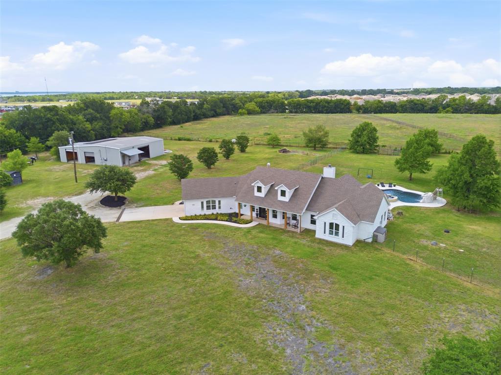 LAKERIDGE FARMS - Residential