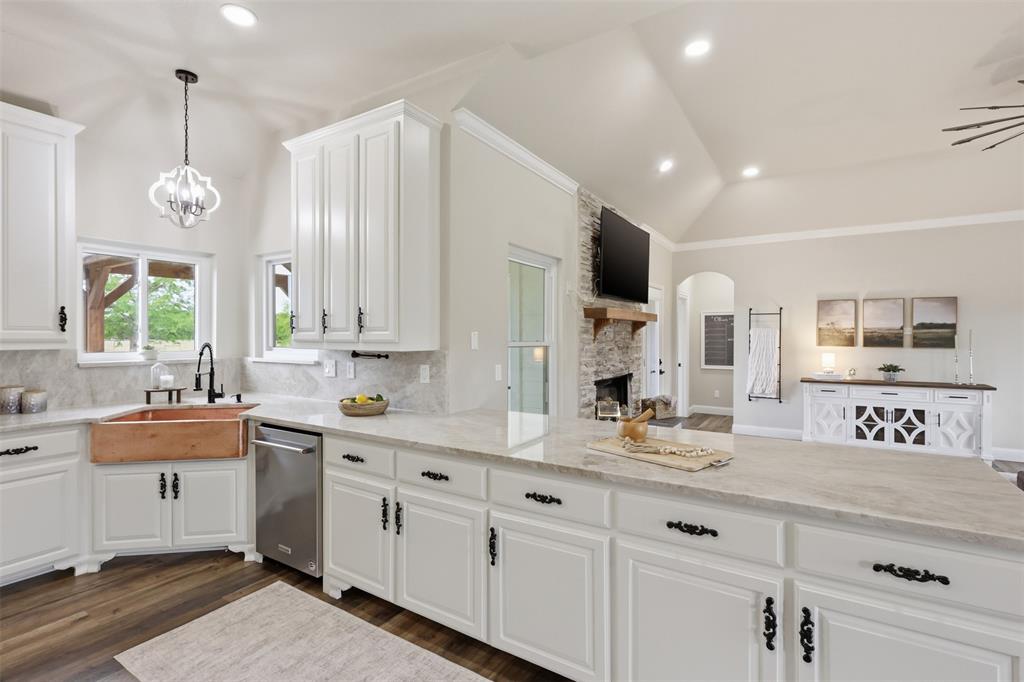LAKERIDGE FARMS - Residential