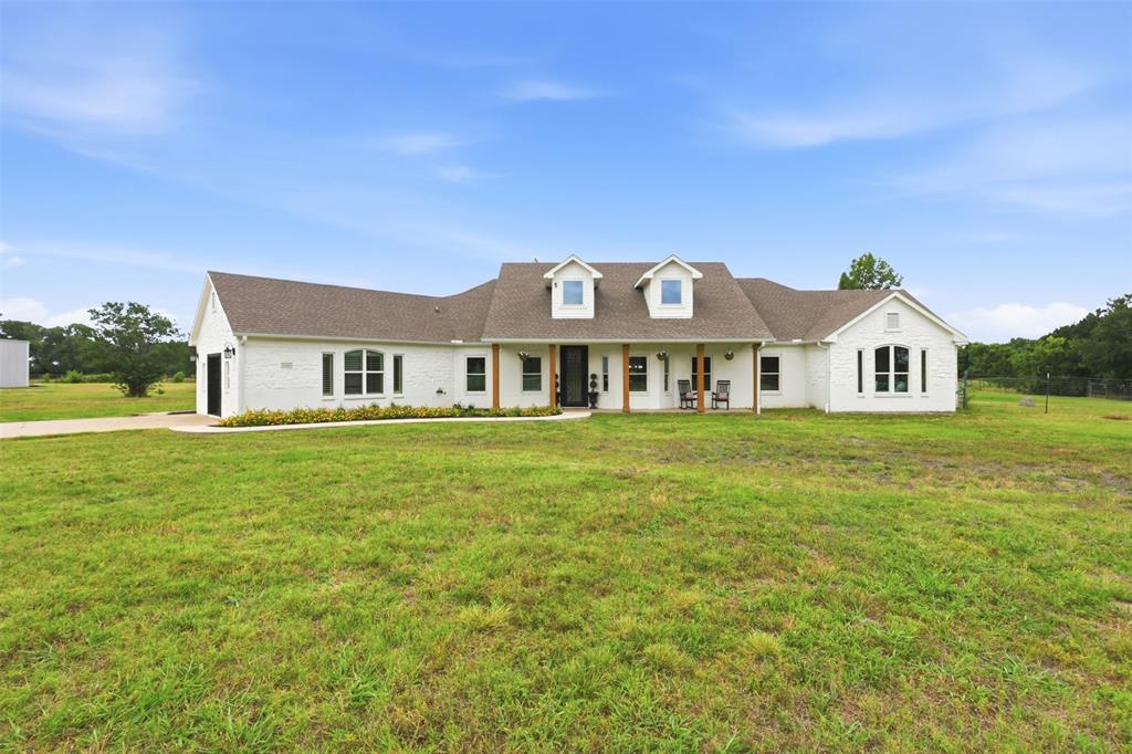 LAKERIDGE FARMS - Residential