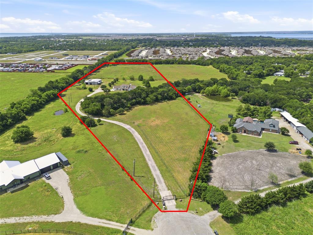 LAKERIDGE FARMS - Residential