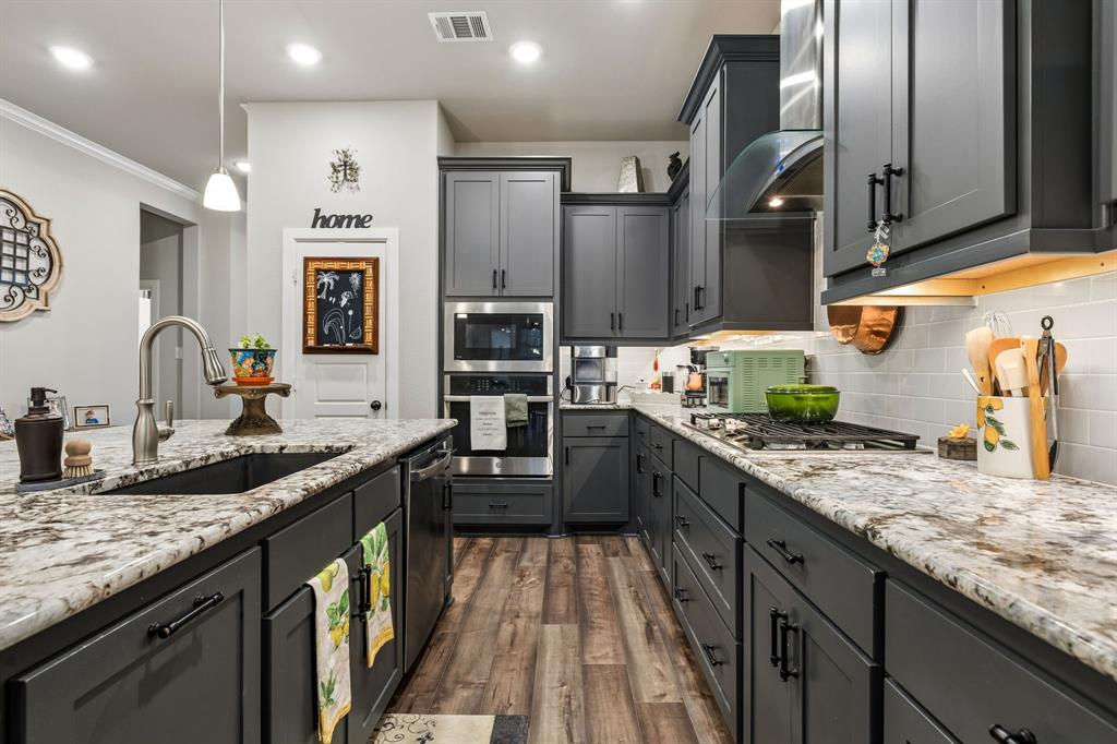 Viridian Village 3a - Residential