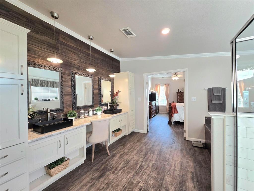A0165 Christian John - Residential