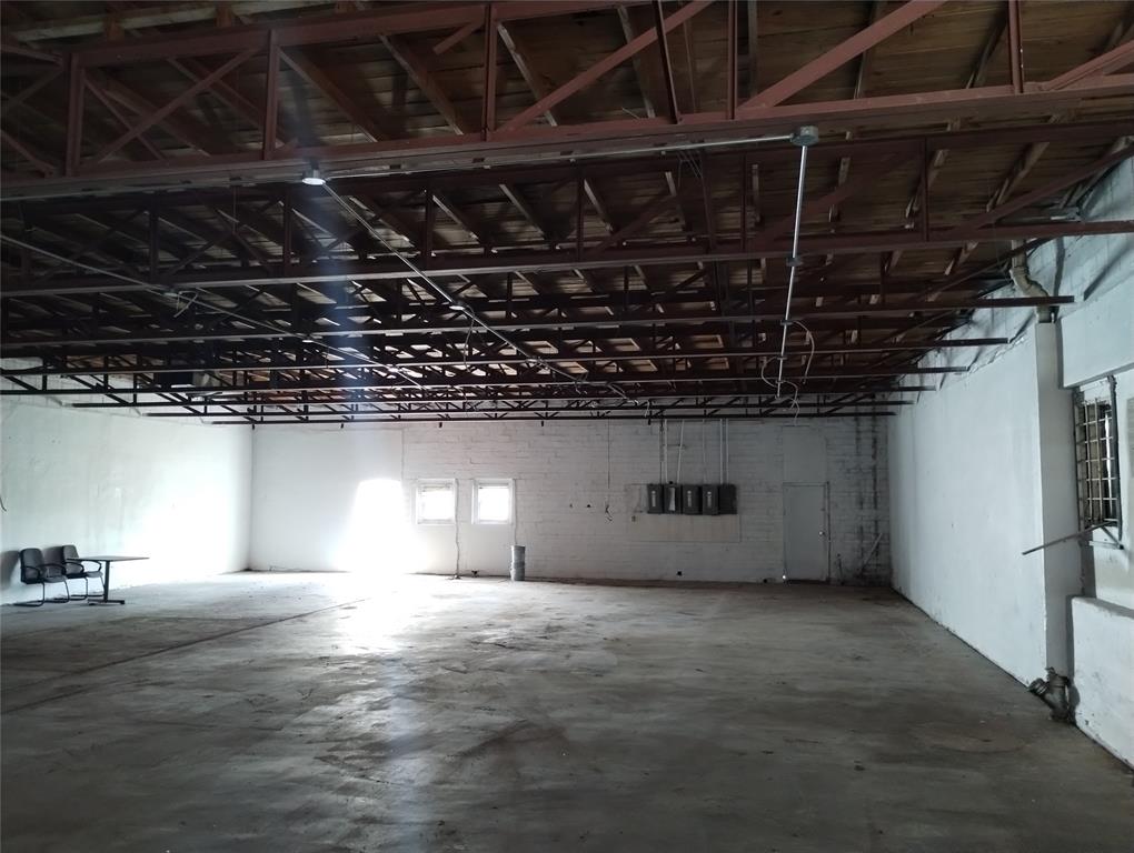Urbandale 01 - Commercial Sale
