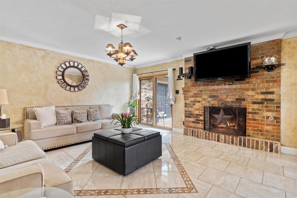 Ridgewood Park 02 - Residential Lease