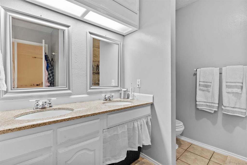 Ridgewood Park 02 - Residential Lease