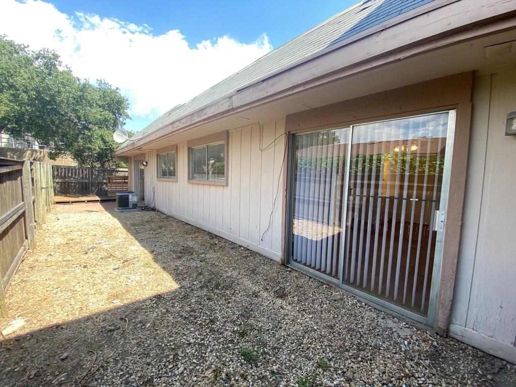 Club - Residential Lease