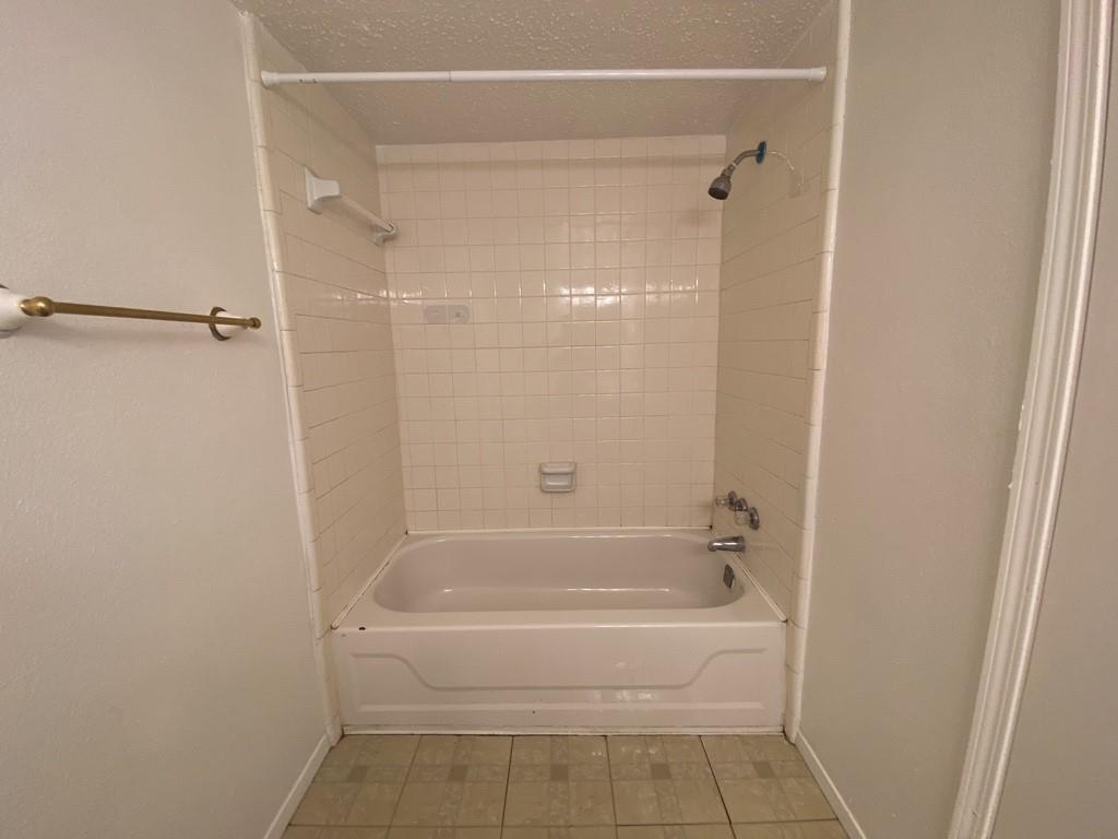 Club - Residential Lease