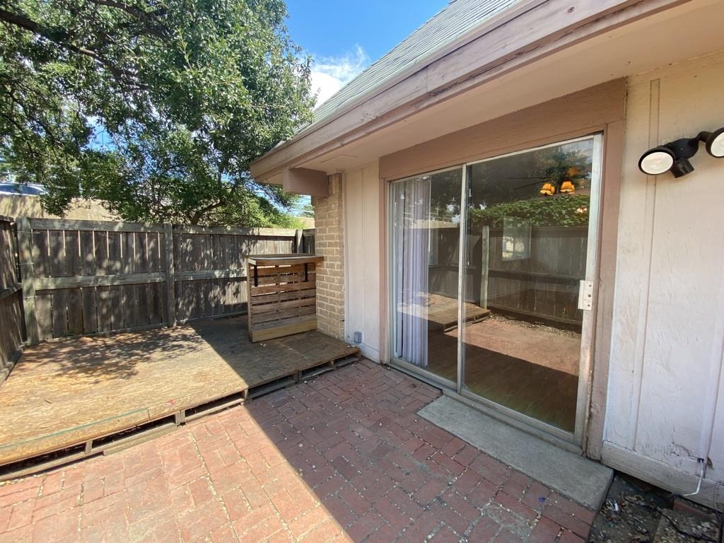 Club - Residential Lease