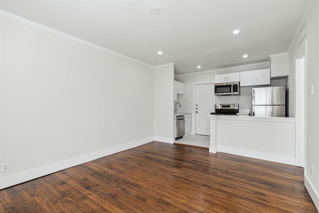 North Oaklawn - Residential Income