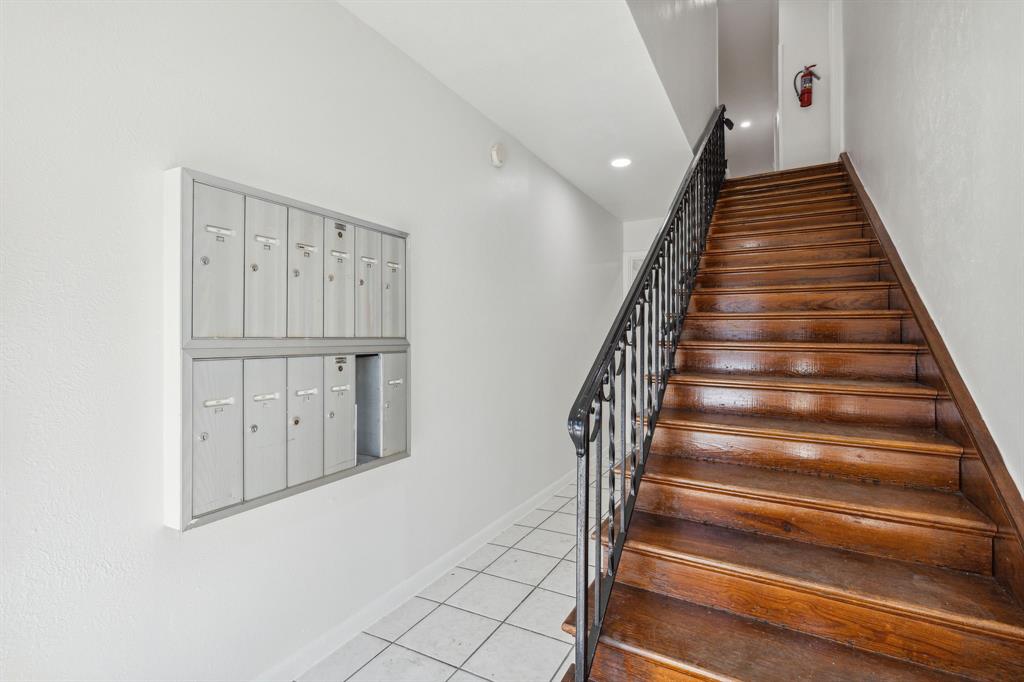 North Oaklawn - Residential Income