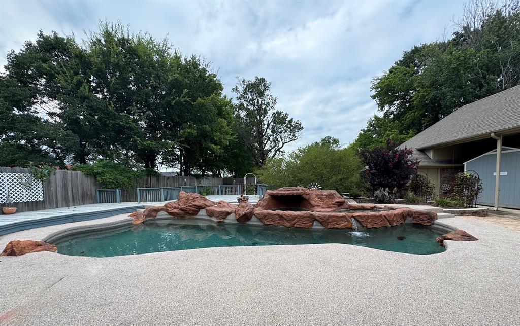 Oak Creek #2 - Residential