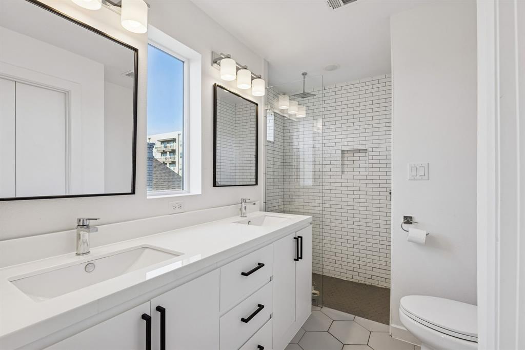 Garrett Park Townhomes - Residential