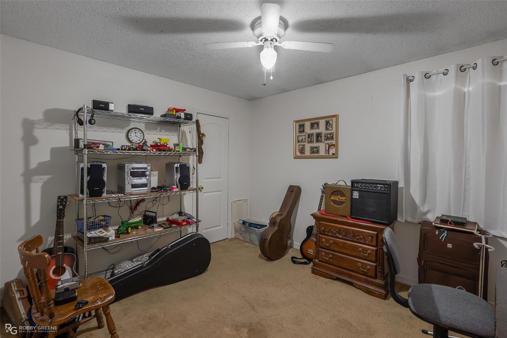 Dogwood Park 18 - Residential