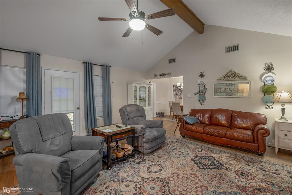 Dogwood Park 18 - Residential
