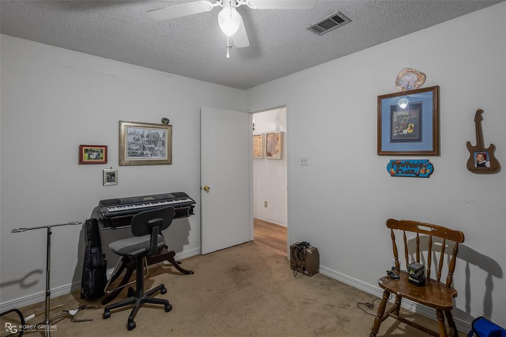 Dogwood Park 18 - Residential