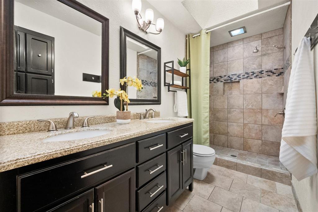 Oak Creek Estates - Residential