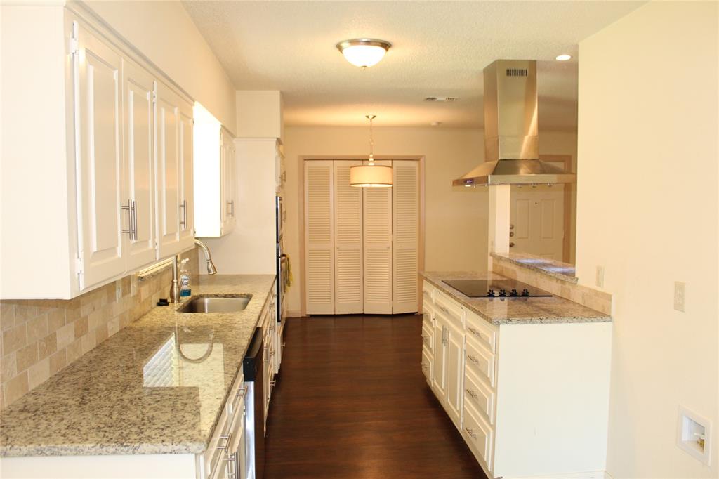 International Estates - Residential Lease