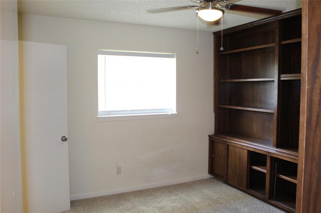 International Estates - Residential Lease