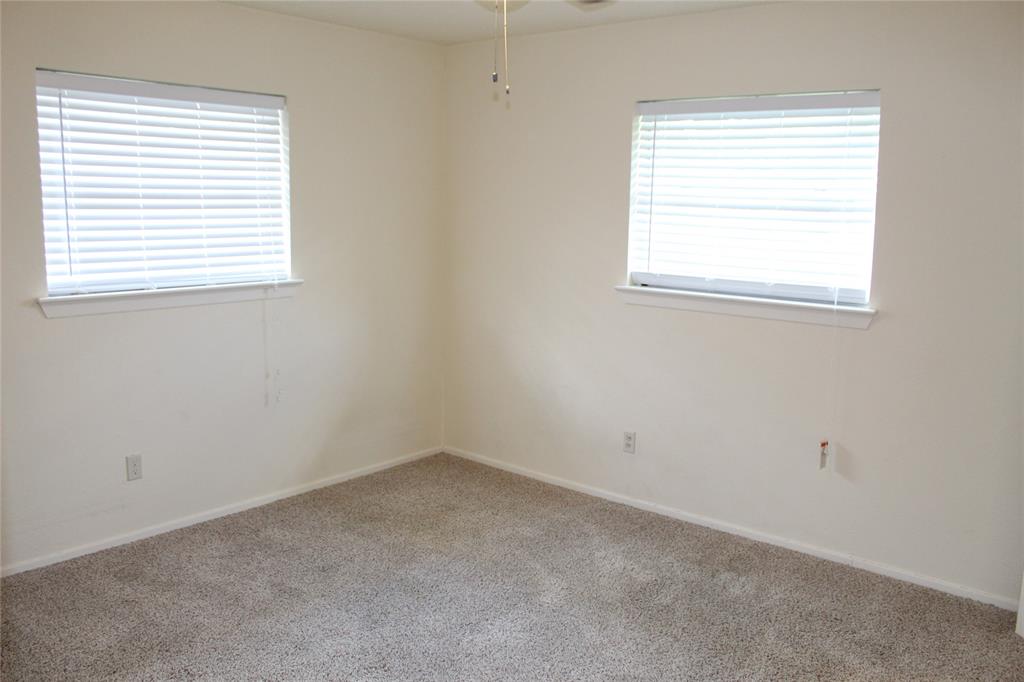 International Estates - Residential Lease