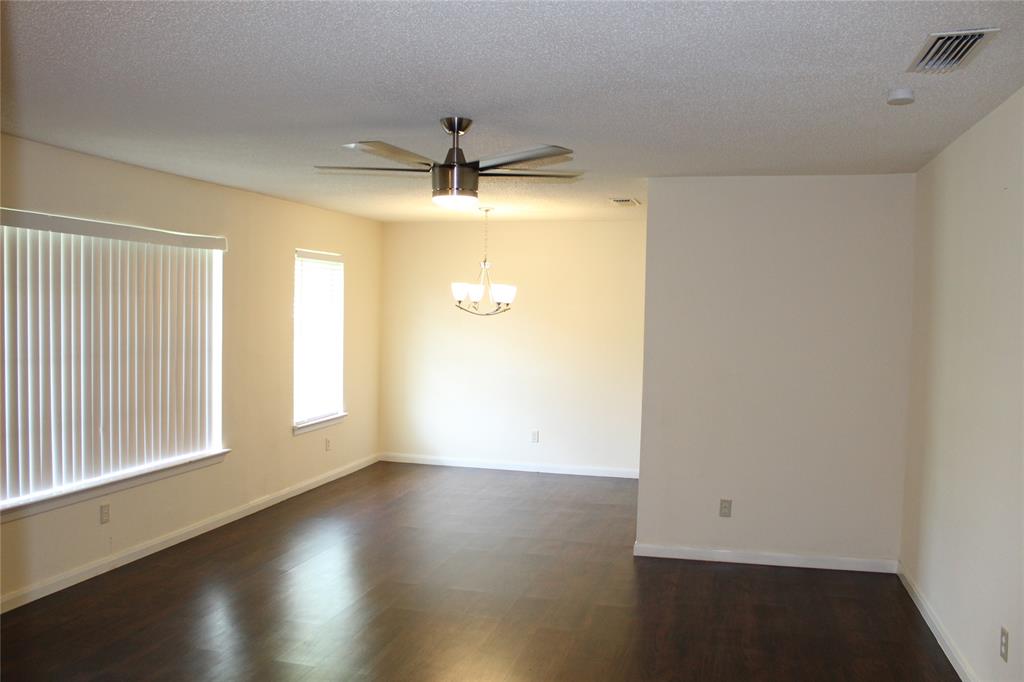 International Estates - Residential Lease