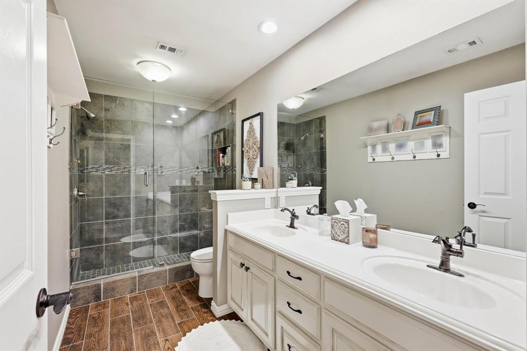 Lakeside Oaks Add - Residential