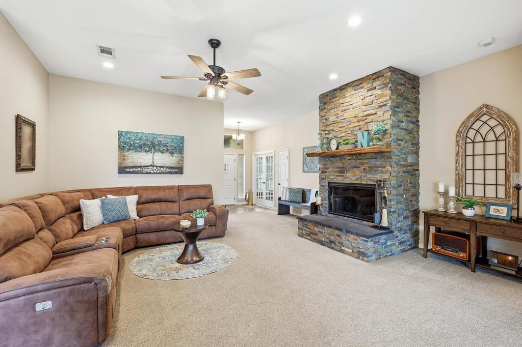 Lakeside Oaks Add - Residential