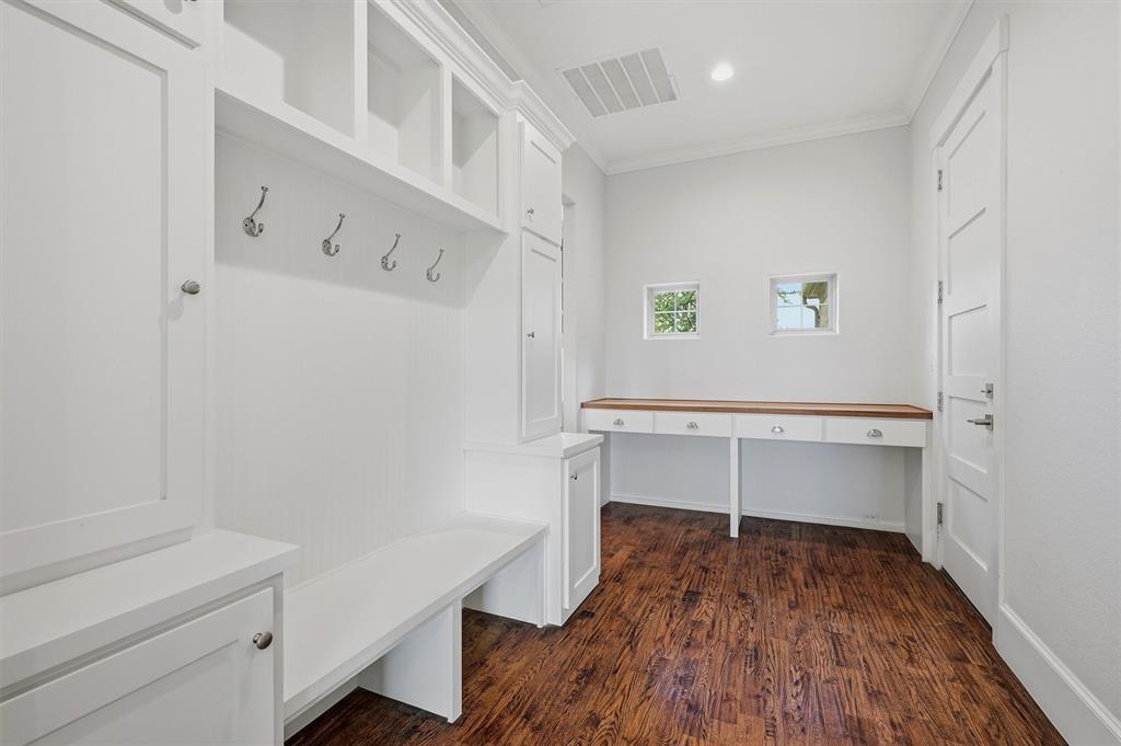 DALE C S - Residential